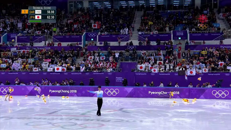Illustration for article titled Yuzuru Hanyu Skated Masterfully And Then Winnie The Pooh Bears Rained Down On The Ice